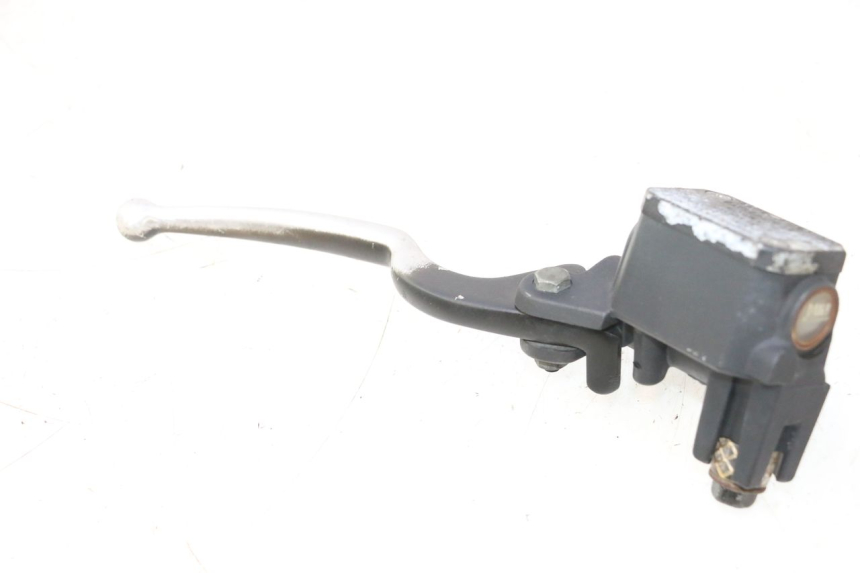 photo de MASTERCYLINDER ANTERIORE YAMAHA XMAX X-MAX 125 (2006 - 2009) - Vista principale
