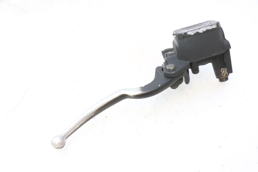 photo de MASTERCYLINDER ANTERIORE YAMAHA XMAX X-MAX 125 (2006 - 2009) - Altra angolazione