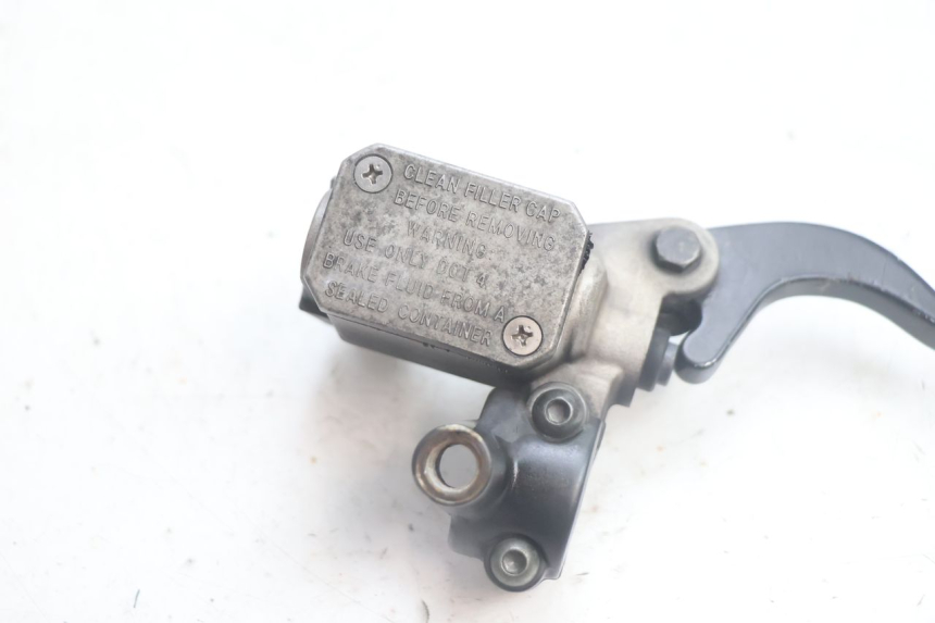photo de MASTERCYLINDER ANTERIORE YAMAHA X-MAX XMAX 125 (2010 - 2013) - Dettaglio del componente