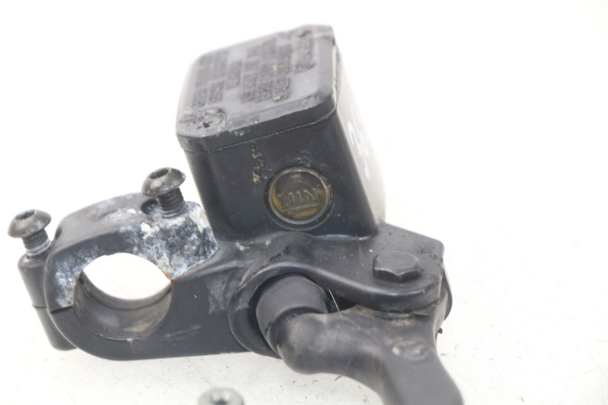 photo de MASTERCYLINDER ANTERIORE PIAGGIO X9 125 (2000 - 2003) - Dettaglio del componente