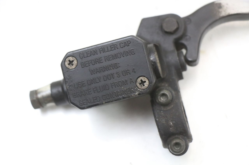 photo de MASTERCYLINDER ANTERIORE PIAGGIO X9 125 (2000 - 2003) - Dettaglio del componente
