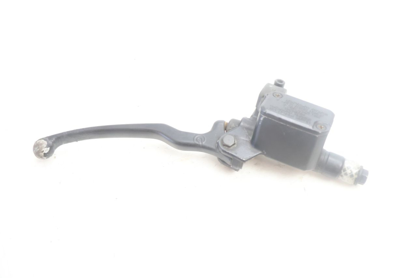 photo de MASTERCYLINDER ANTERIORE YAMAHA YP MAJESTY 125 (2002 - 2006) - Primo piano tecnico