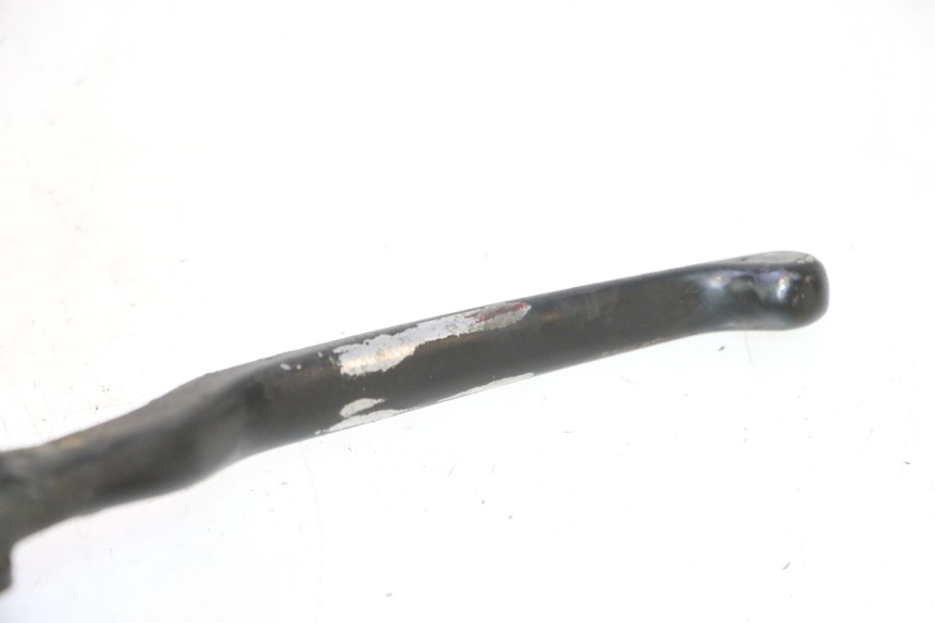 photo de MASTERCYLINDER ANTERIORE YAMAHA YP MAJESTY 125 (1998 - 2001) - Altra angolazione