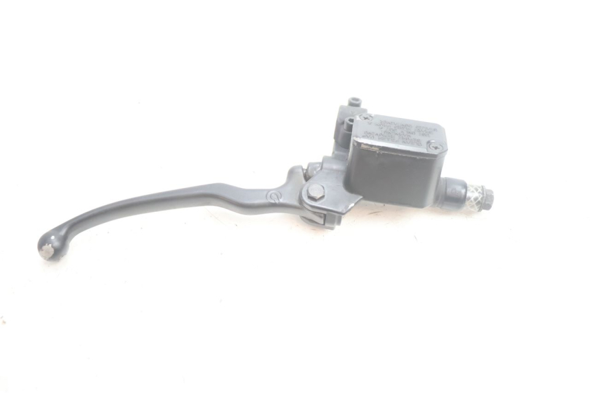 photo de MASTERCYLINDER ANTERIORE YAMAHA YP MAJESTY 125 (2002 - 2006) - Vista d'insieme del prodotto