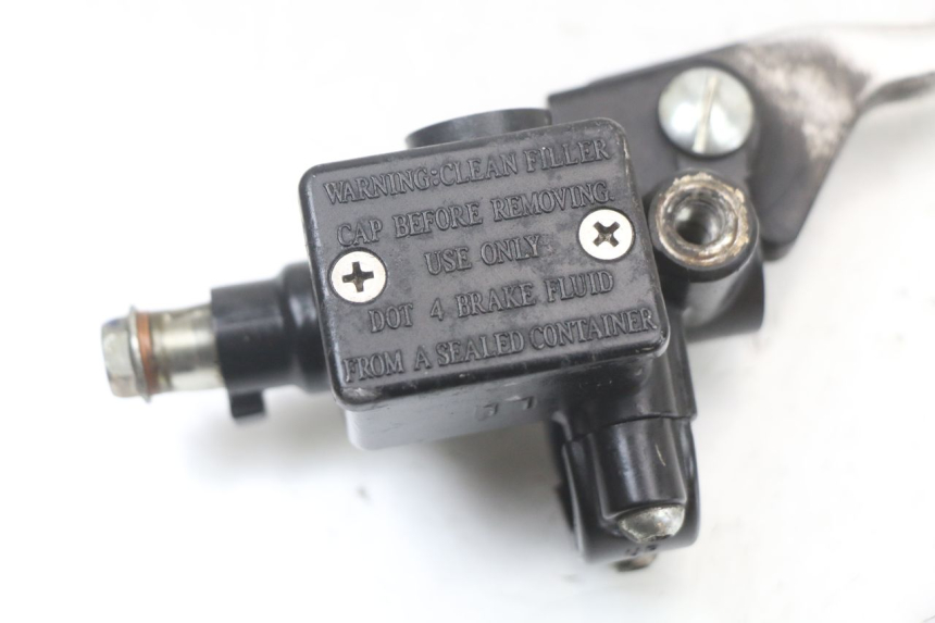 photo de MASTERCYLINDER ANTERIORE PIAGGIO ZIP 2T 50 (2009 - 2019) - Dettaglio del componente
