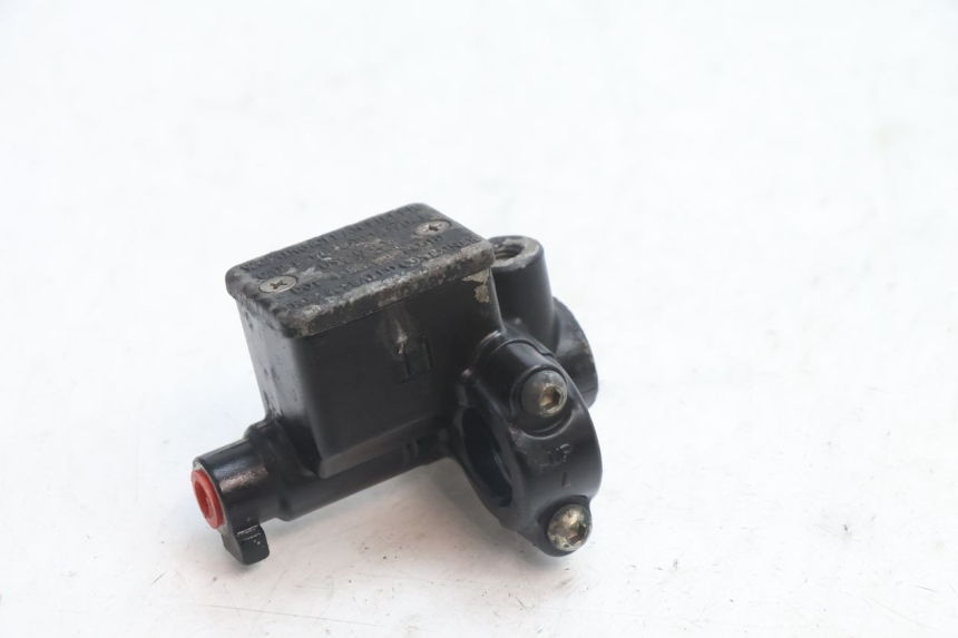 photo de MASTERCYLINDER ANTERIORE PIAGGIO ZIP 2T 50 (2009 - 2019) - Dettaglio del componente