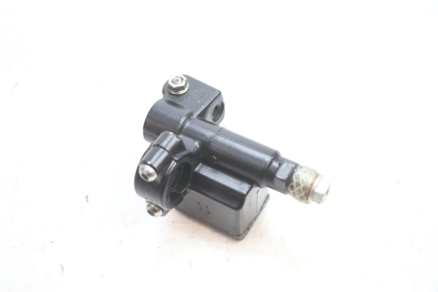 photo de MASTERCYLINDER ANTERIORE PIAGGIO ZIP 2T 50 (2009 - 2019) - Stato della superficie e materiale
