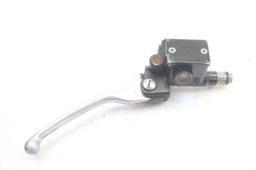 photo de MASTERCYLINDER ANTERIORE PIAGGIO ZIP 4T 50 (2018 - 2020) - Primo piano tecnico