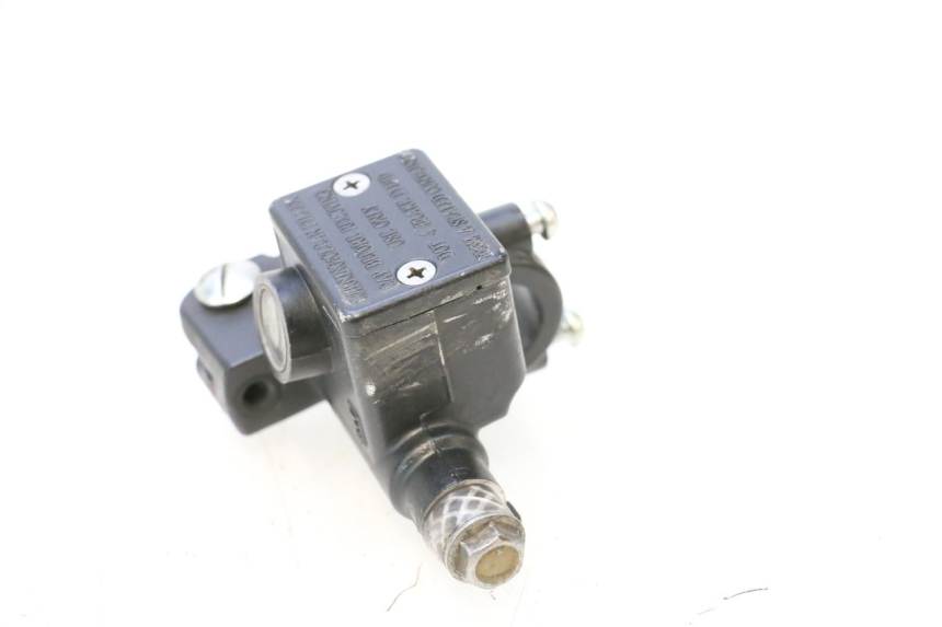 photo de MASTERCYLINDER ANTERIORE PIAGGIO ZIP 4T 50 (2018 - 2020) - Vista d'insieme del prodotto