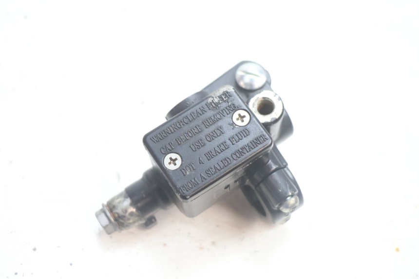 photo de POMPA FRENO ANTERIORE PIAGGIO ZIP IGET 4T 50 (2021 - 2023) - Vista principale
