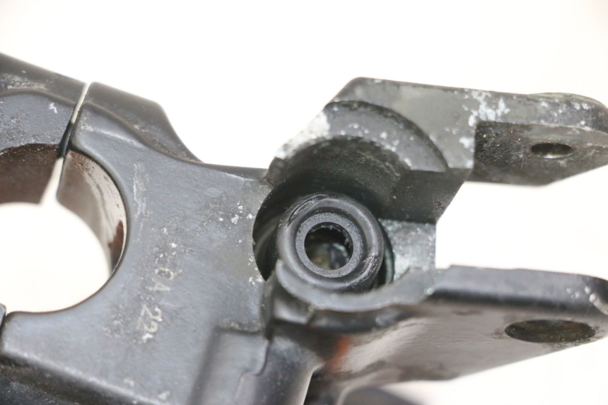 photo de CILINDRO FRIZIONE YAMAHA FJR ABS 1300 (2006 - 2012) - Altra angolazione