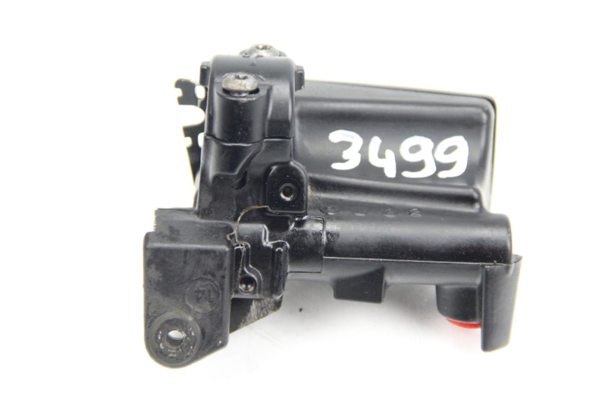 photo de CILINDRO FRIZIONE YAMAHA FJR ABS 1300 (2006 - 2012) - Dettagli dei punti di fissaggio