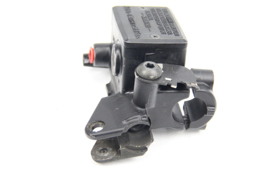 photo de CILINDRO FRIZIONE YAMAHA FJR ABS 1300 (2006 - 2012) - Stato della superficie e materiale