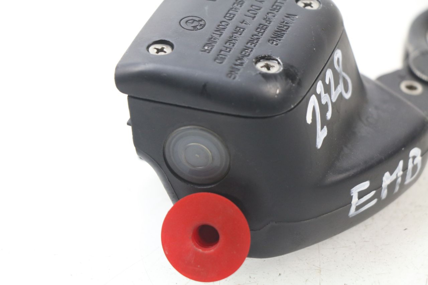 photo de POMPA FRIZIONE BMW R RT ABS 1150 (2000 - 2004) - Zoom sullo stato d'uso