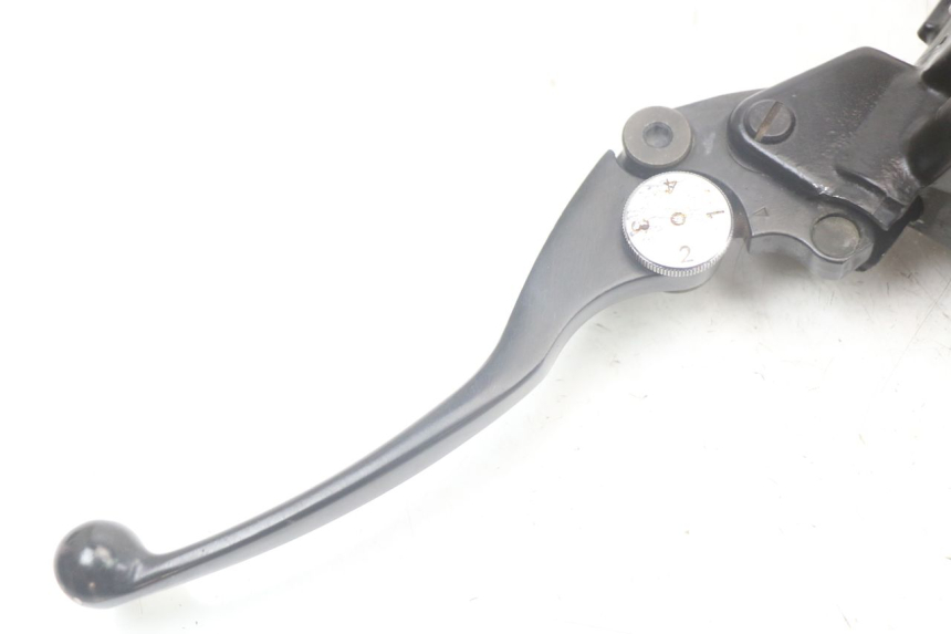 photo de CILINDRO PRINCIPALE FRIZIONE TRIUMPH SPEED TRIPLE T301 900 (1994 - 1996) - Zoom sullo stato d'uso