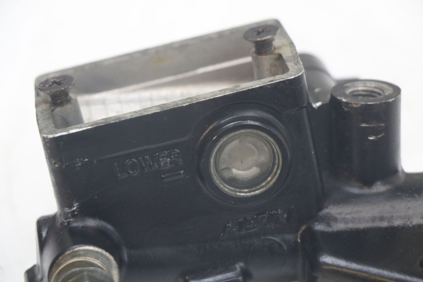 photo de CILINDRO PRINCIPALE FRIZIONE TRIUMPH SPEED TRIPLE T301 900 (1994 - 1996) - Dettagli dei punti di fissaggio