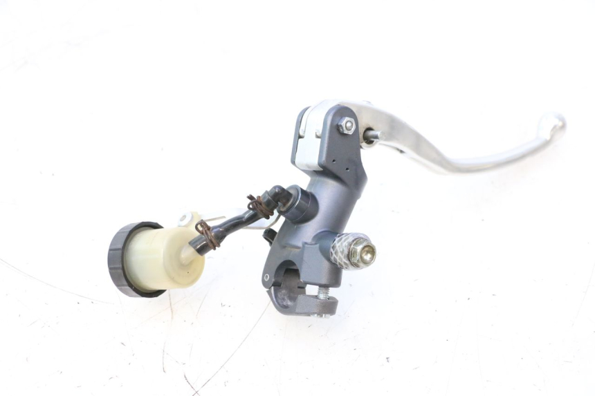 photo de POMPA FRIZIONE DUCATI SS IE DS CARENEE 1000 (2002 - 2006) - Vista d'insieme del prodotto