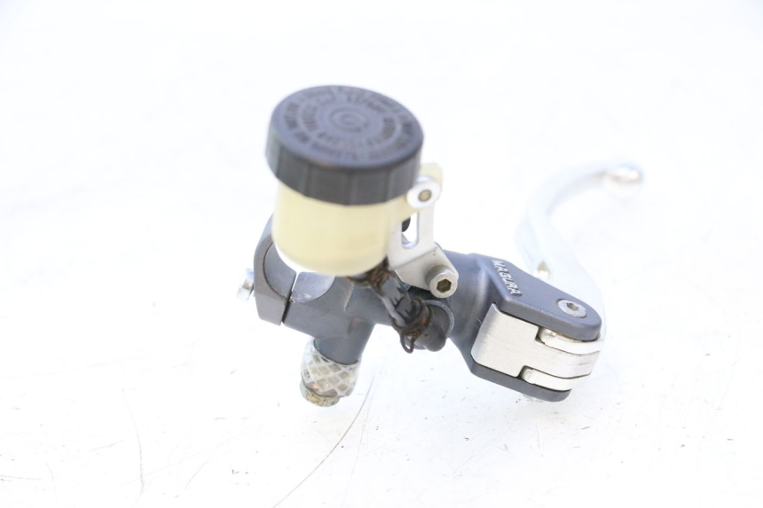 photo de POMPA FRIZIONE DUCATI SS IE DS CARENEE 1000 (2002 - 2006) - Stato della superficie e materiale