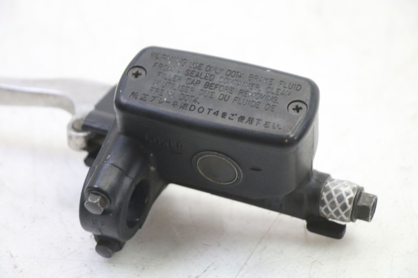 photo de POMPA FRIZIONE HONDA ST PAN EUROPEAN 1300 (2002 - 2013) - Altra angolazione