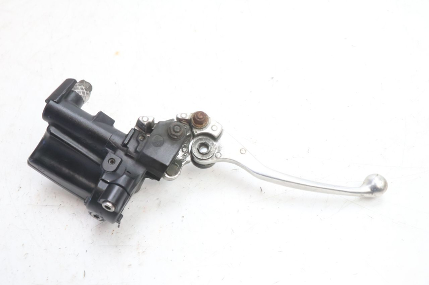 photo de POMPA FRIZIONE YAMAHA XJR 1300 (1998 - 2002) - Stato della superficie e materiale