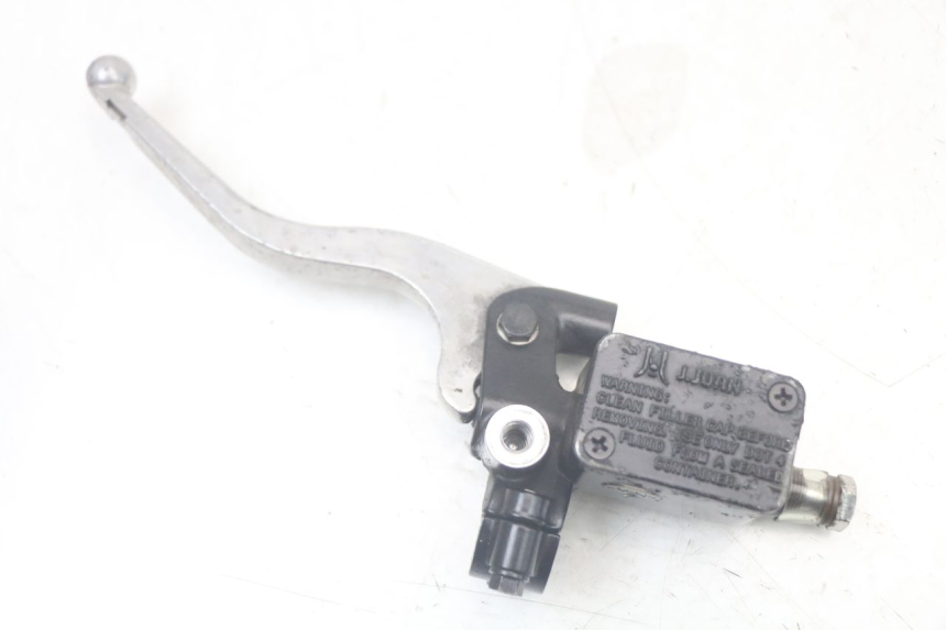 photo de MASTERCYLINDER FRENO POSTERIORE QUADRO 3D S 350 (2013 - 2018) - Altra angolazione