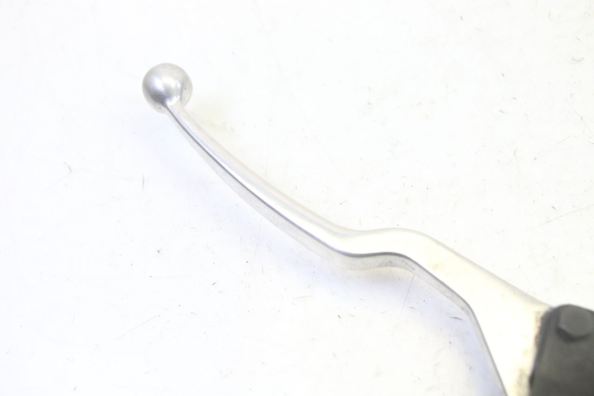 photo de MASTERCYLINDER FRENO POSTERIORE SUZUKI BURGMAN 125 (2007 - 2014) - Dettaglio del componente