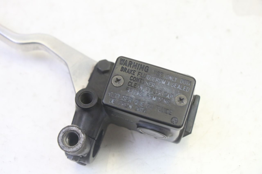 photo de MASTERCYLINDER FRENO POSTERIORE SUZUKI BURGMAN 125 (2007 - 2014) - Zoom sullo stato d'uso