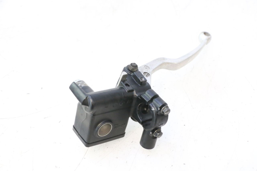 photo de MASTERCYLINDER FRENO POSTERIORE SUZUKI BURGMAN 125 (2007 - 2014) - Zoom sullo stato d'uso