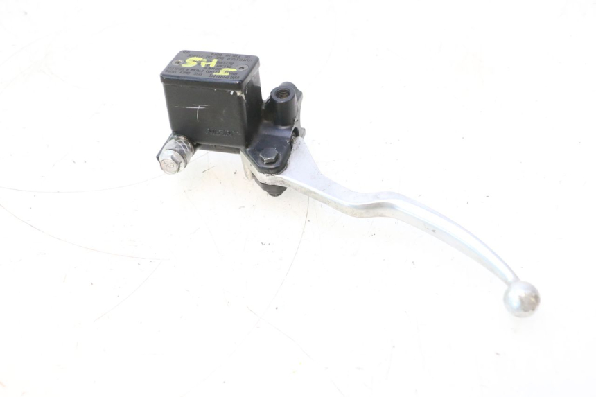 photo de MASTERCYLINDER FRENO POSTERIORE SUZUKI BURGMAN 125 (2007 - 2014) - Caratteristiche distintive