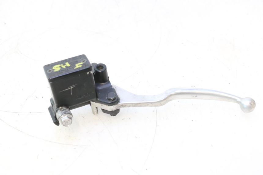 photo de MASTERCYLINDER FRENO POSTERIORE SUZUKI BURGMAN 125 (2007 - 2014) - Zoom sui componenti
