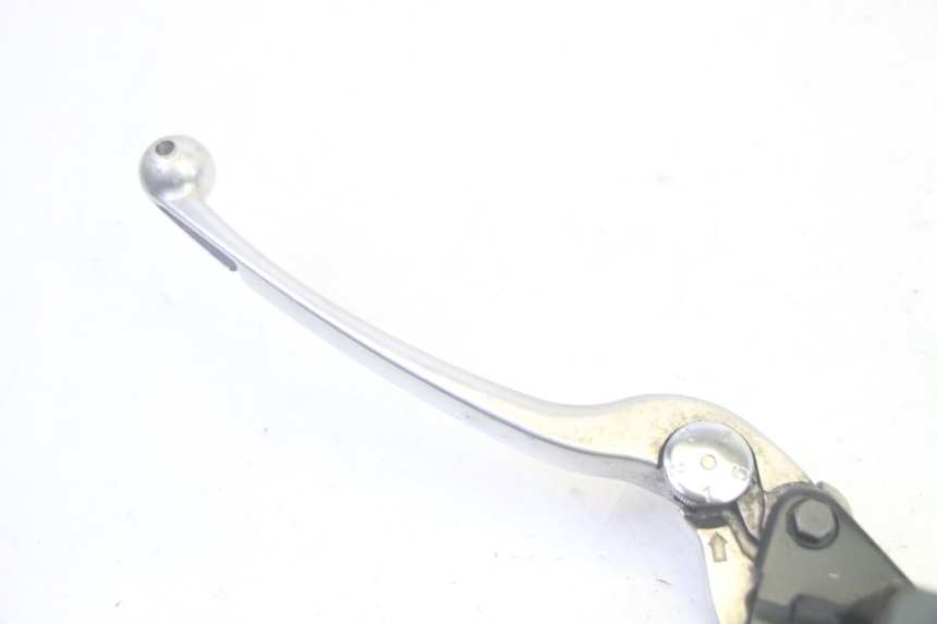 photo de POMPA FRENO POSTERIORE SUZUKI BURGMAN EXECUTIVE ABS 650 (2006 - 2012) - Dettaglio del componente