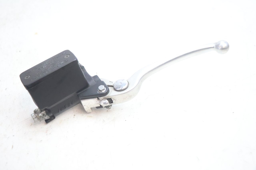 photo de POMPA FRENO POSTERIORE SUZUKI BURGMAN EXECUTIVE ABS 650 (2006 - 2012) - Vista principale