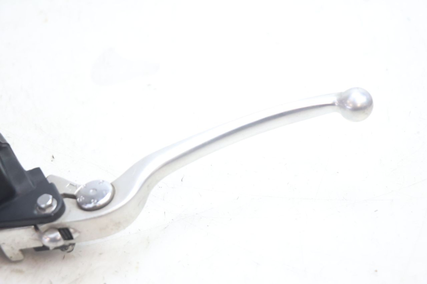 photo de POMPA FRENO POSTERIORE SUZUKI BURGMAN EXECUTIVE ABS 650 (2006 - 2012) - Zoom sullo stato d'uso