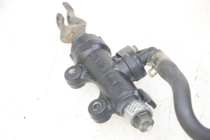 photo de MASTERCYLINDER FRENO POSTERIORE HONDA CBF 500 (2004 - 2007) - Zoom sullo stato d'uso
