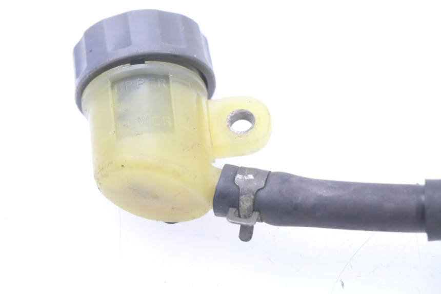 photo de POMPA FRENO POSTERIORE HONDA CR 125 (2000 - 2001) - Primo piano tecnico