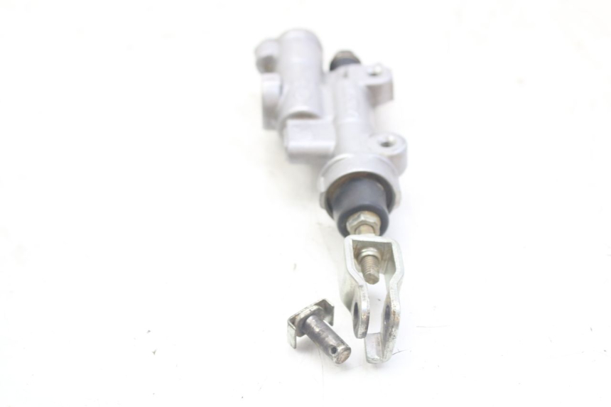 photo de MASTERCYLINDER FRENO POSTERIORE HONDA CRF 250 (2010 - 2013) - Dettaglio del componente