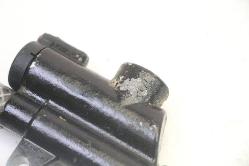 photo de MASTRO CILINDRO FRENO POSTERIORE PROBIKE DIRT 140 - Zoom sullo stato d'uso