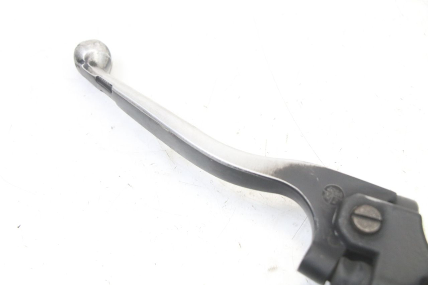 photo de MASTERCYLINDER FRENO POSTERIORE PEUGEOT ELYSTAR 50 (2002 - 2014) - Dettaglio del componente