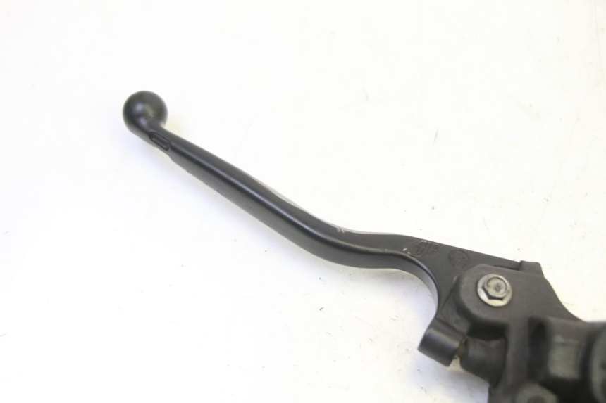 photo de MASTERCYLINDER FRENO POSTERIORE PEUGEOT ELYSTAR 50 (2002 - 2014) - Dettaglio del componente