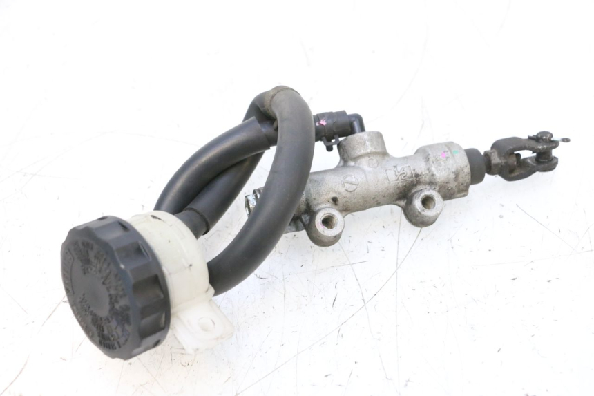 photo de POMPA FRENO POSTERIORE KAWASAKI ER-6 ER6 F ABS 650 (2012 - 2016) - Zoom sullo stato d'uso