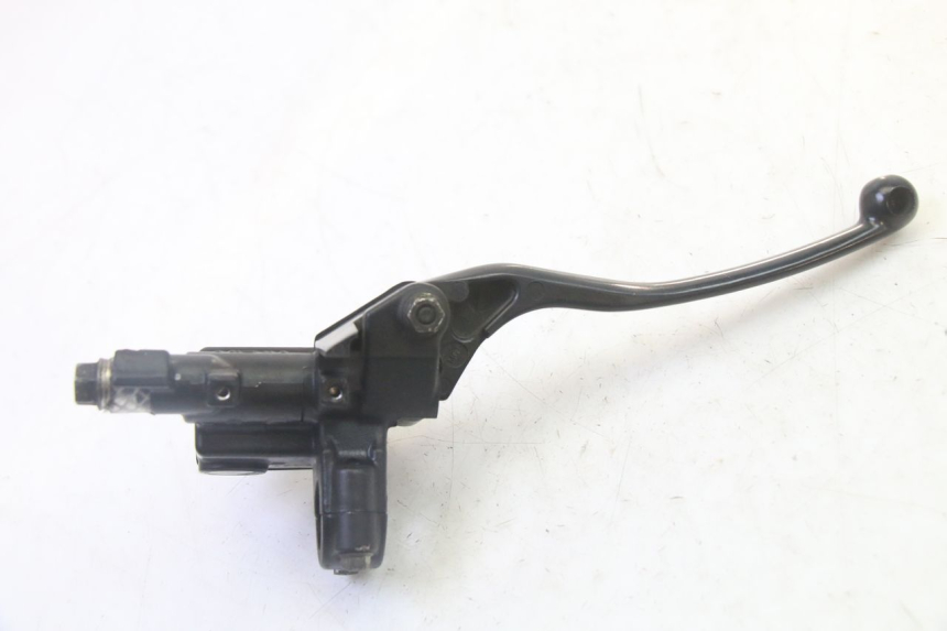photo de MASTERCYLINDER FRENO POSTERIORE HONDA FES S-WING SWING ABS 125 (2007 - 2015) - Dettagli dei punti di fissaggio