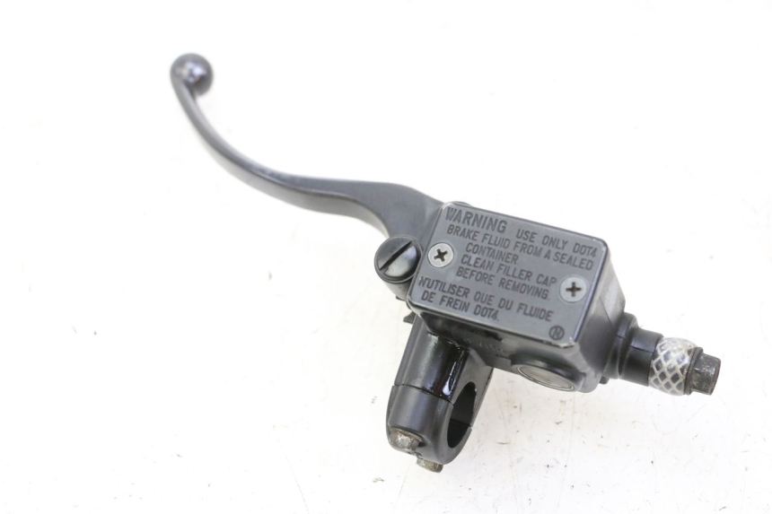 photo de MASTERCYLINDER FRENO POSTERIORE HONDA FES S-WING SWING ABS 125 (2007 - 2015) - Stato della superficie e materiale