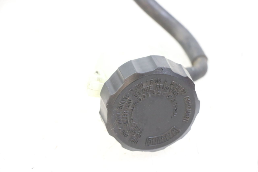 photo de MASTERCYLINDER FRENO POSTERIORE YAMAHA FJR ABS 1300 (2006 - 2012) - Primo piano tecnico