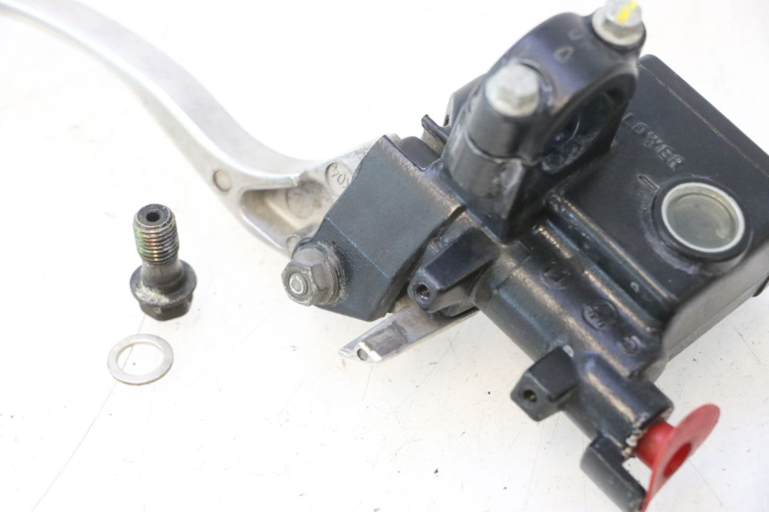 photo de POMPA FRENO POSTERIORE HONDA FORZA 125 (2015 - 2016) - Vista d'insieme del prodotto