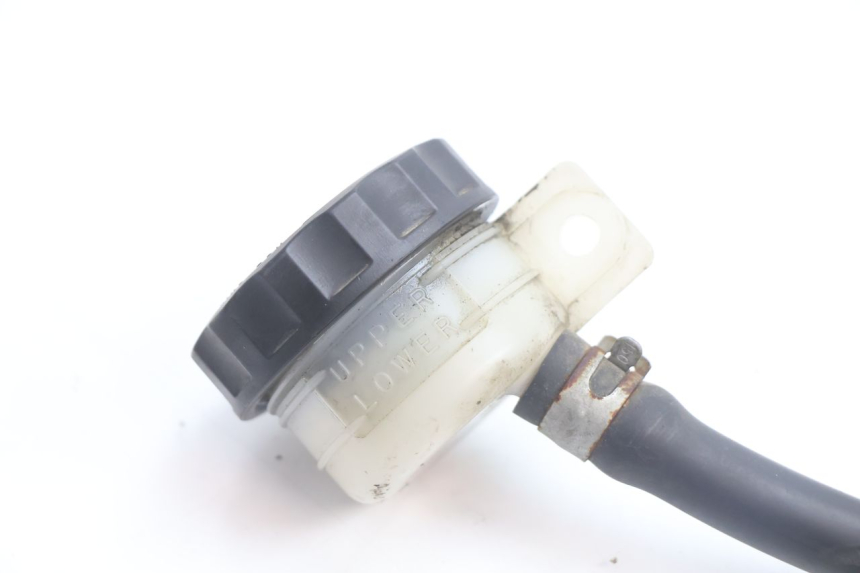 photo de POMPA FRENO POSTERIORE KAWASAKI GPX F ZX750F 750 (1986 - 1990) - Dettaglio del componente