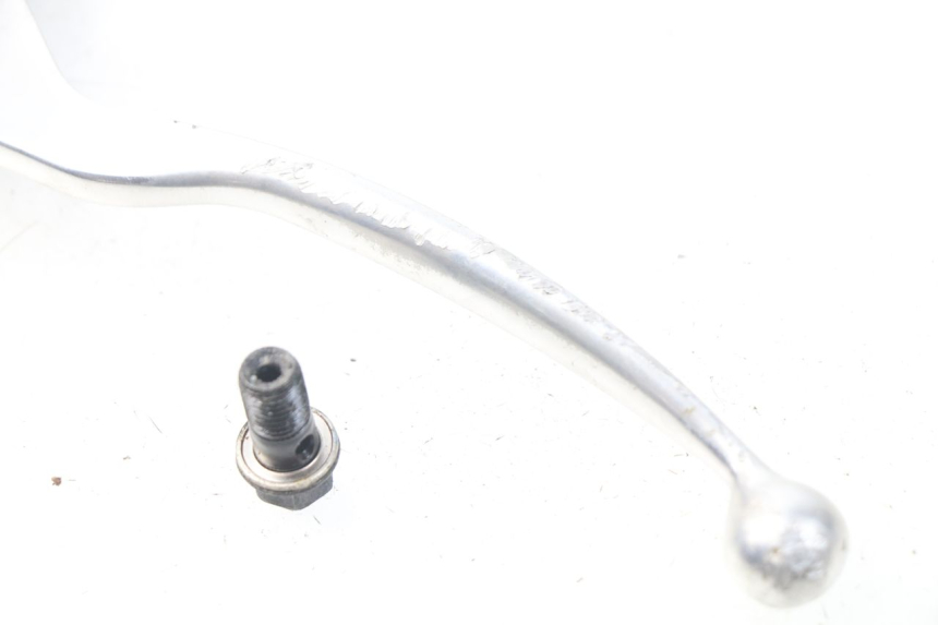 photo de CILINDRO PRINCIPALE FRENO POSTERIORE SYM JOYMAX 250 (2013 - 2017) - Dettaglio del componente