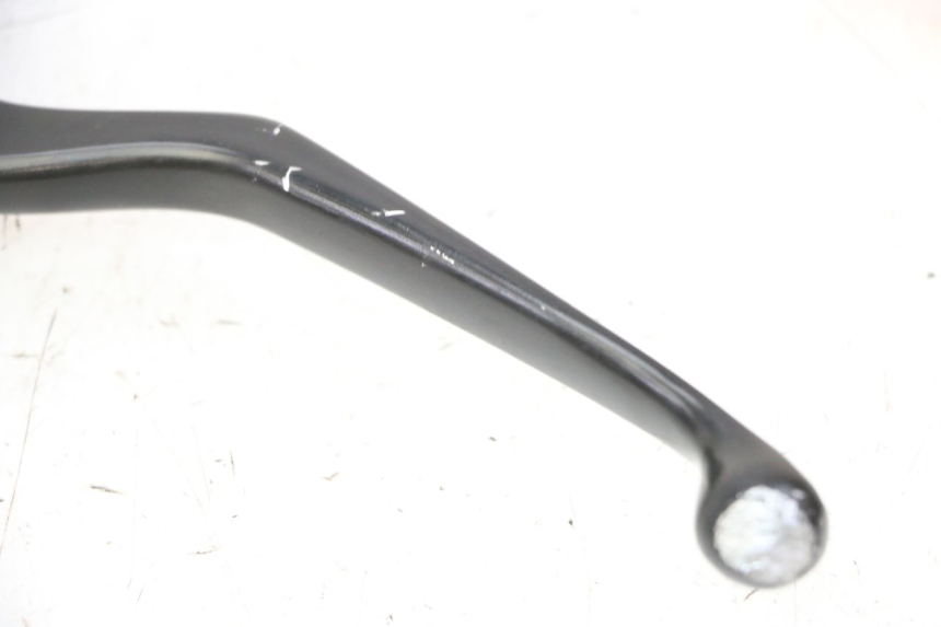 photo de POMPA FRENO POSTERIORE PIAGGIO MP3 HPE 310 (2024 - 2025) - Primo piano tecnico