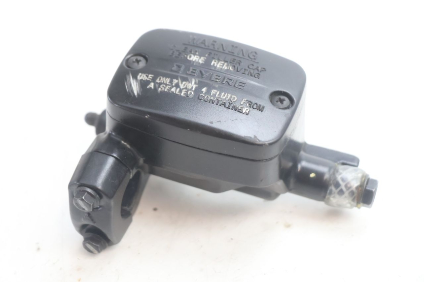 photo de POMPA FRENO POSTERIORE PIAGGIO MP3 HPE 530 (2022 - 2026) - Vista principale