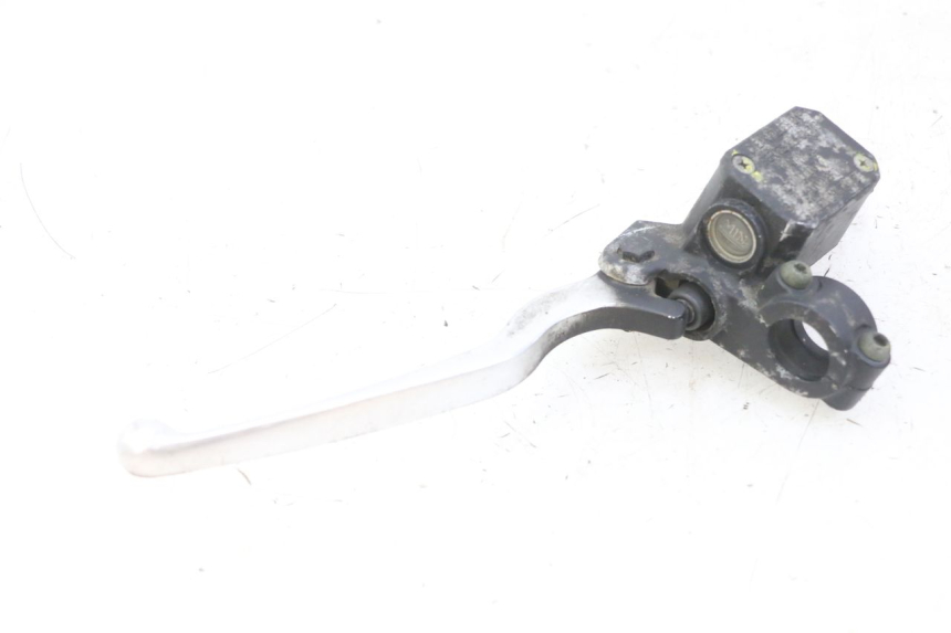 photo de MASTERCYLINDER FRENO POSTERIORE PIAGGIO MP3 LT 300 (2010 - 2016) - Dettagli dei punti di fissaggio