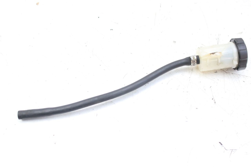 photo de MASTERCYLINDER FRENO POSTERIORE PIAGGIO MP3 RL 250 (2006 - 2010) - Altra angolazione